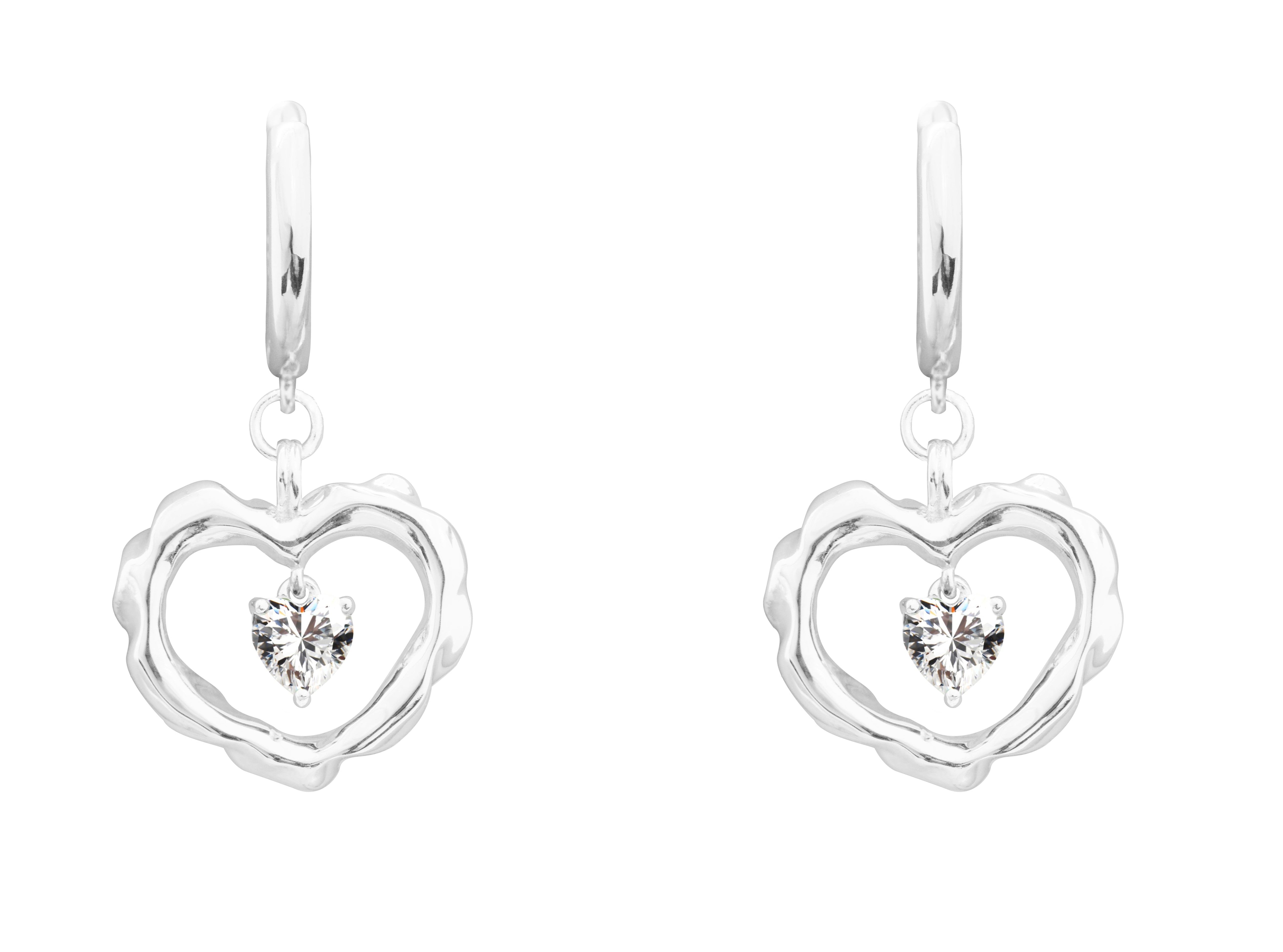 "Valoura" – Durchbrochene Herz-Ohrhänger mit doppeltem Zirkonia-Herz aus 925er Sterlingsilber