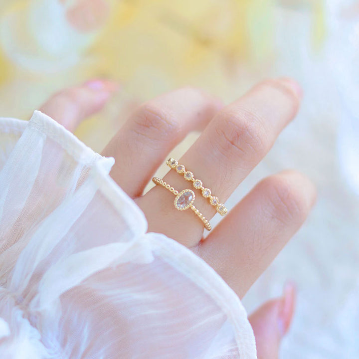 "Clarora" - Eleganter, verstellbarer 925er Silberring mit doppellagigem Design und Zirkonia.