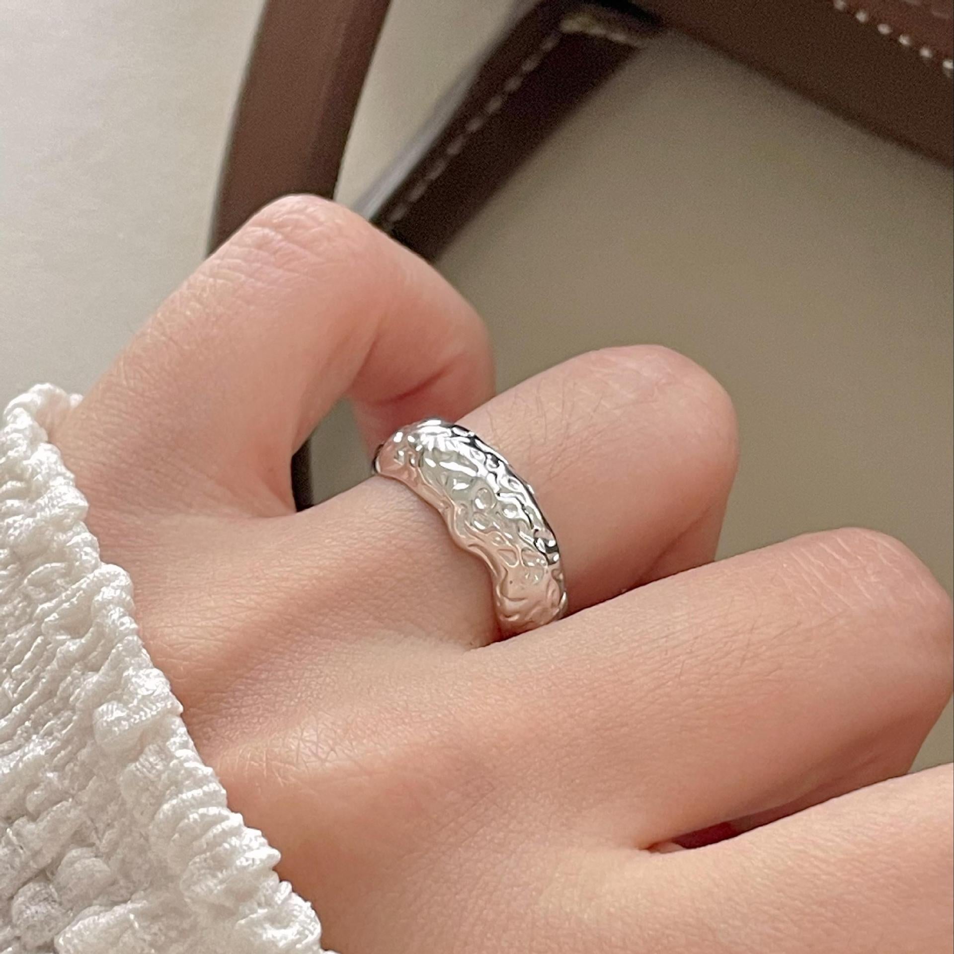 "Celiloria" - Verstellbarer Damen-Ring mit klassischem Muster aus 925er Sterlingsilber