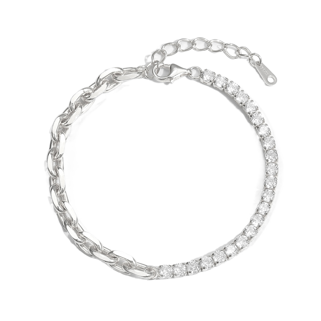 "Feronia" - Schlichtes Armband aus 925er Sterlingsilber mit hohler Kette und funkelnder Zirkonia-Fassung