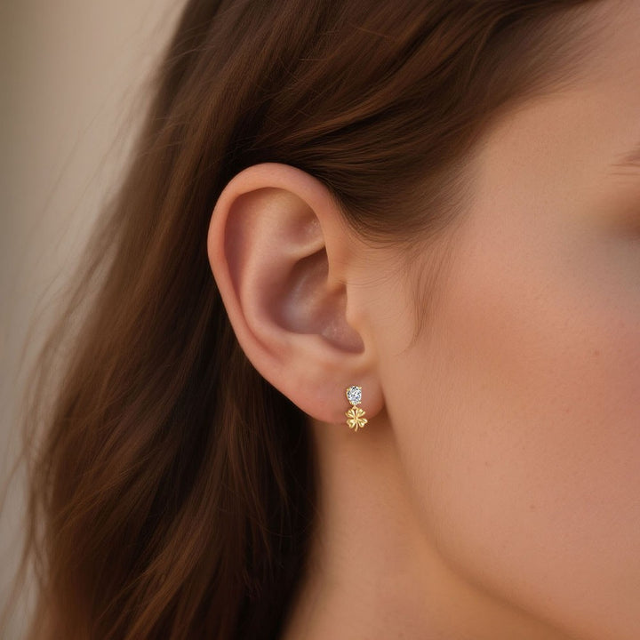 "Kleovita" – Glücksbringer-Ohrringe mit Vierblattklee und Zirkonia aus 925er Sterlingsilber