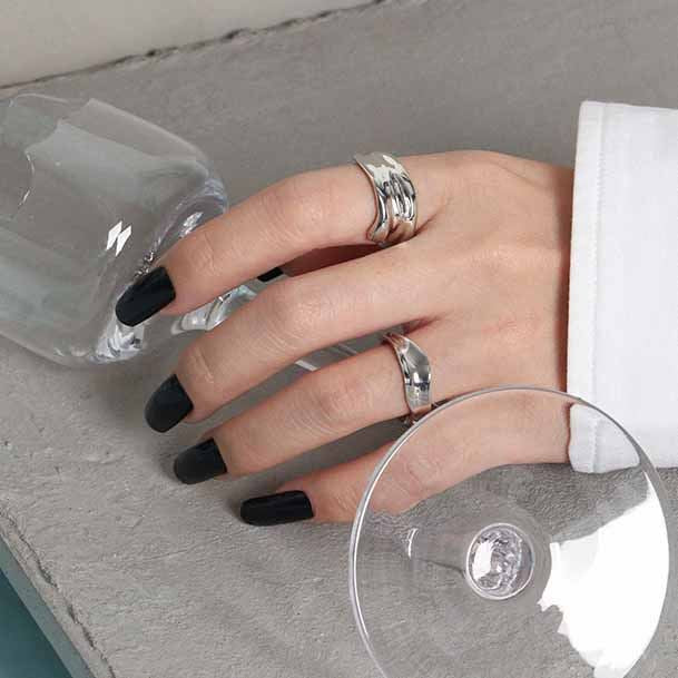 "Wevona" - Verstellbarer Ring aus 925er Sterlingsilber mit Wellenform
