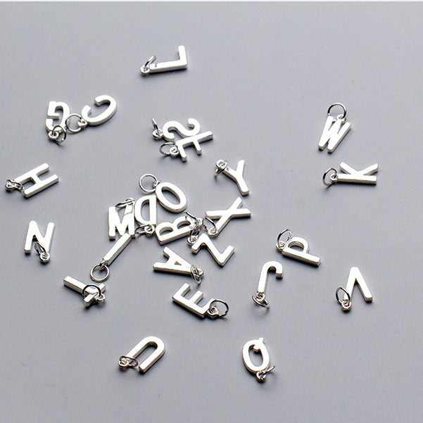 "Qerio" - Buchstaben-Charm A–Z aus 925er Sterling Silber