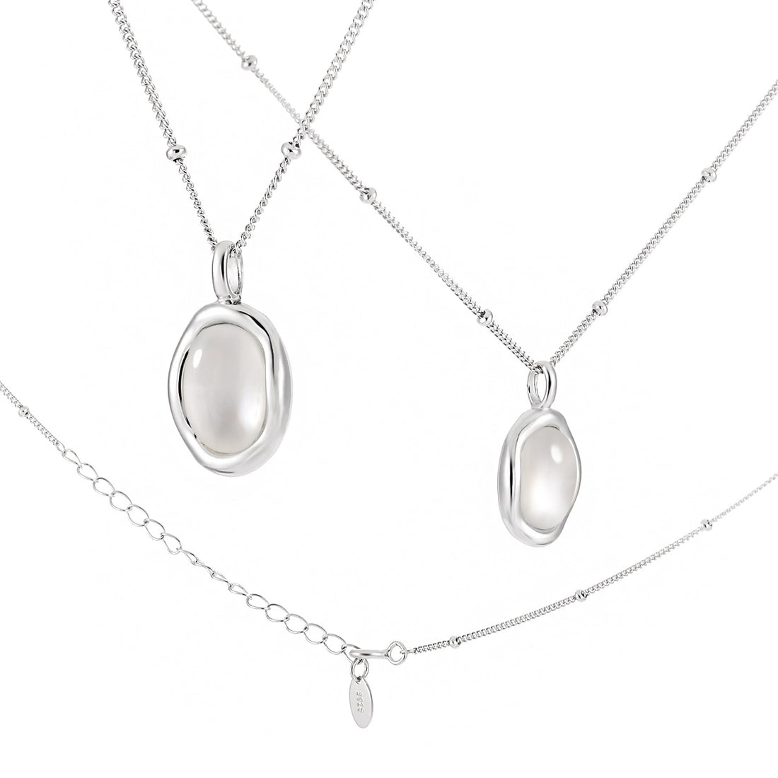 "Nivora" - Damen Halskette mit einfachem ovalem Anhänger aus natürlicher, weißer Muschel und 925er Sterlingsilber