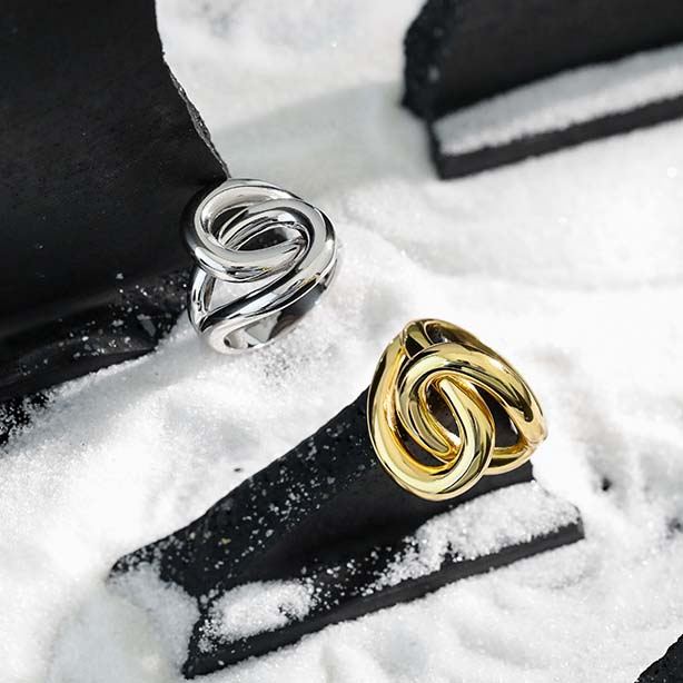 "Aldevyn" - Verstellbarer Ring aus 925er Sterlingsilber mit einzigartigem Linienkreuz-Design