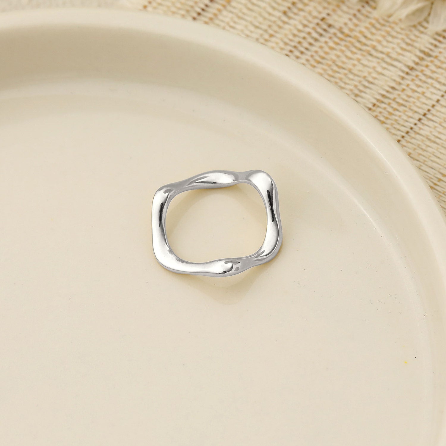 "Hedraya" - Wellenring aus 925er Sterlingsilber