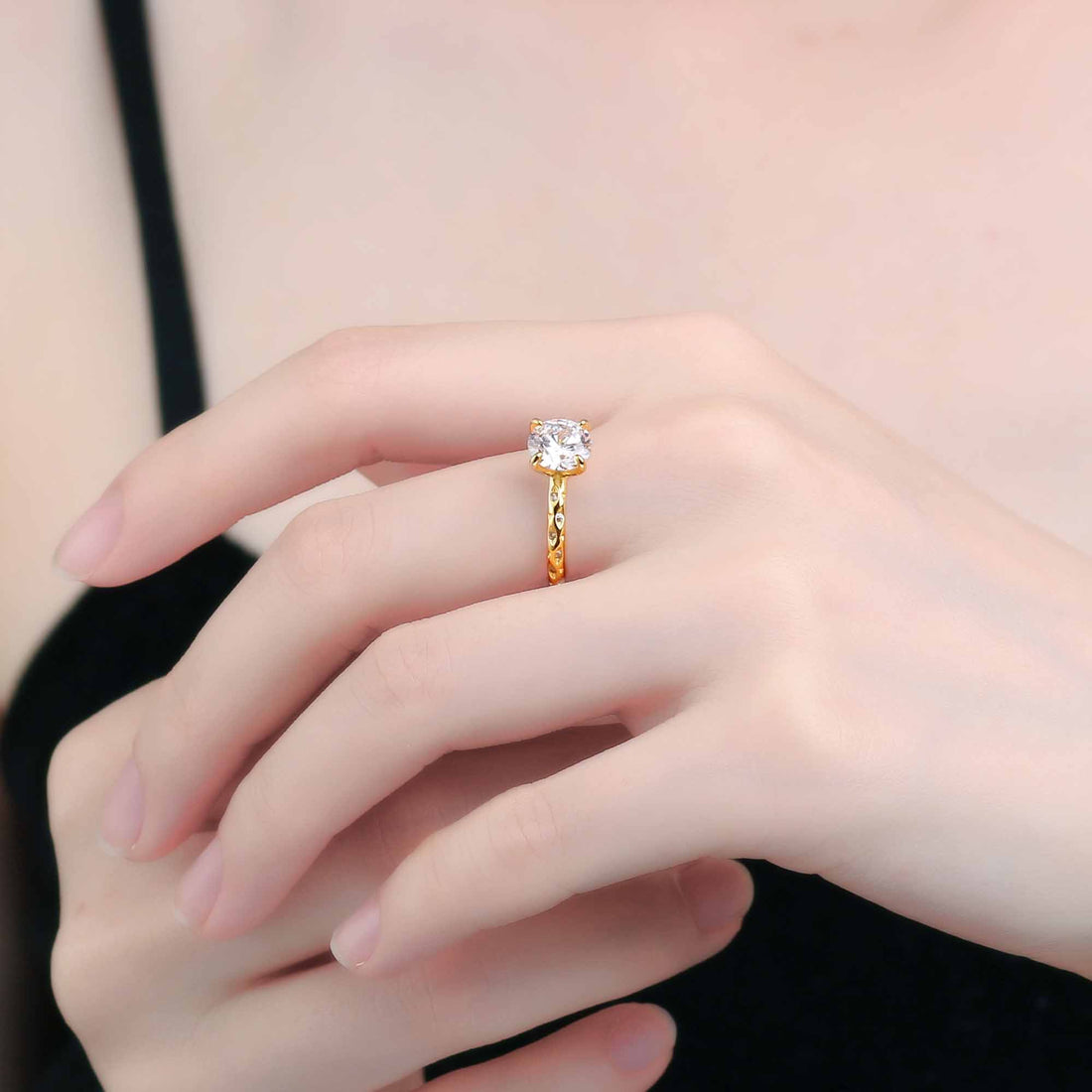 "Alysira" – Runder Zirkonia-Statement-Ring, verstellbar aus 925er Sterlingsilber