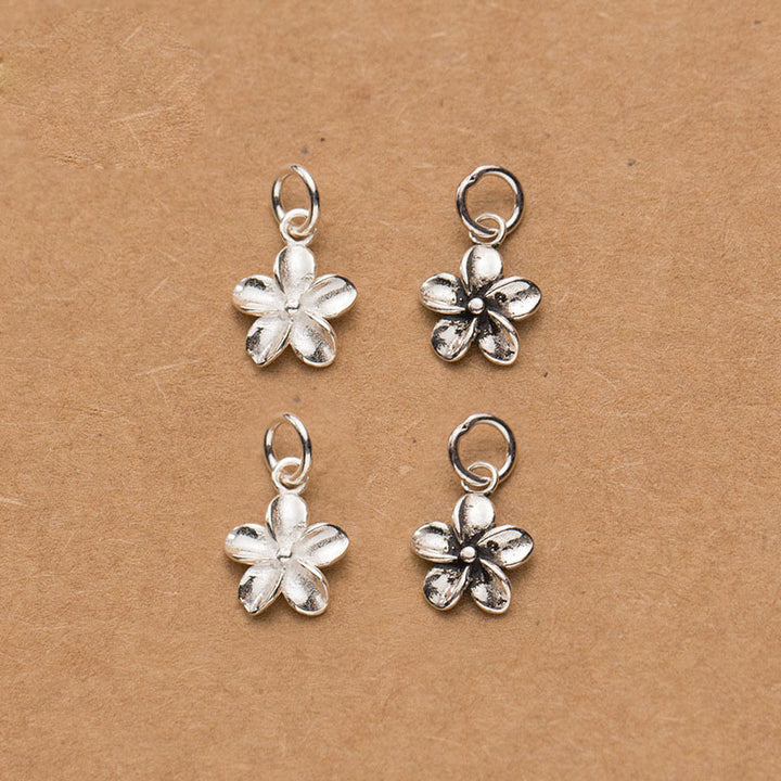 "Yviria" - Bauhinien-Blüten-Charm aus 925er Sterling Silber