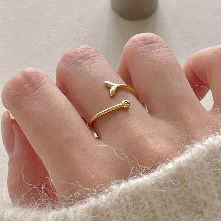 "Norvas" - Schlichter Damen-Ring aus 925er Sterlingsilber im Fischschwanz-Design